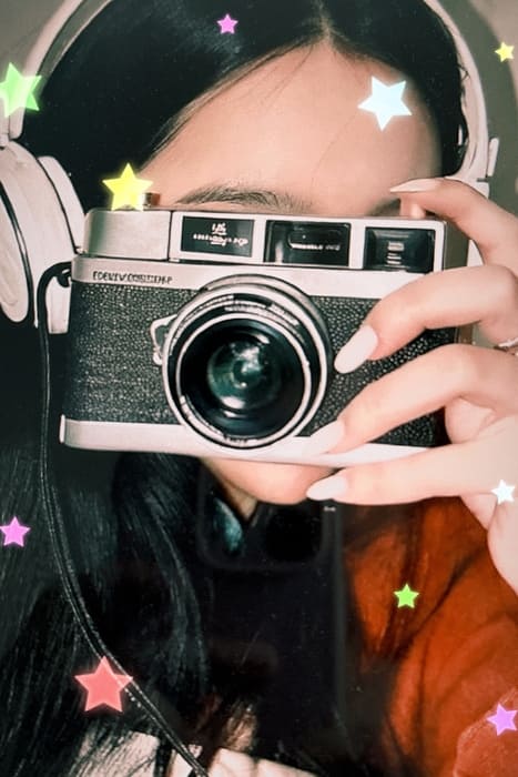 Best Vintage Filter to Create Old Photo Effect - Disposable Camera - After