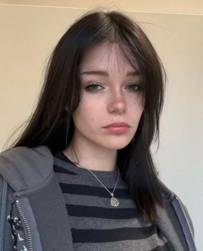 change hair style-straight hair