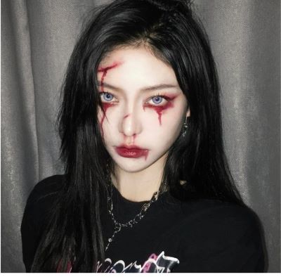 How to Make a Halloween PFP