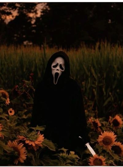 How to Make a Halloween PFP