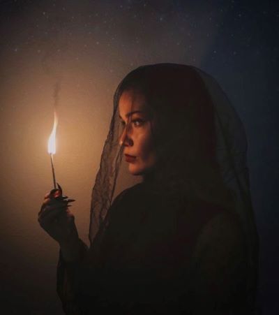 How to Make a Halloween PFP