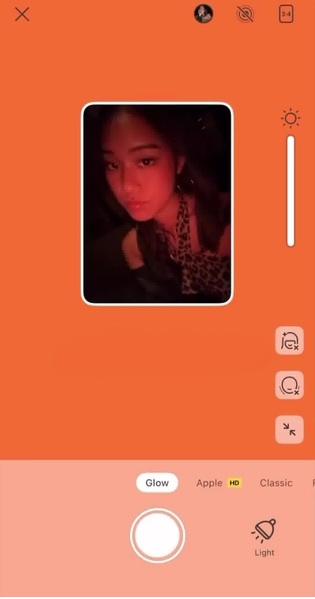 DIY Photography Lighting Ideas - BeautyPlus - Tap on the color you want to apply