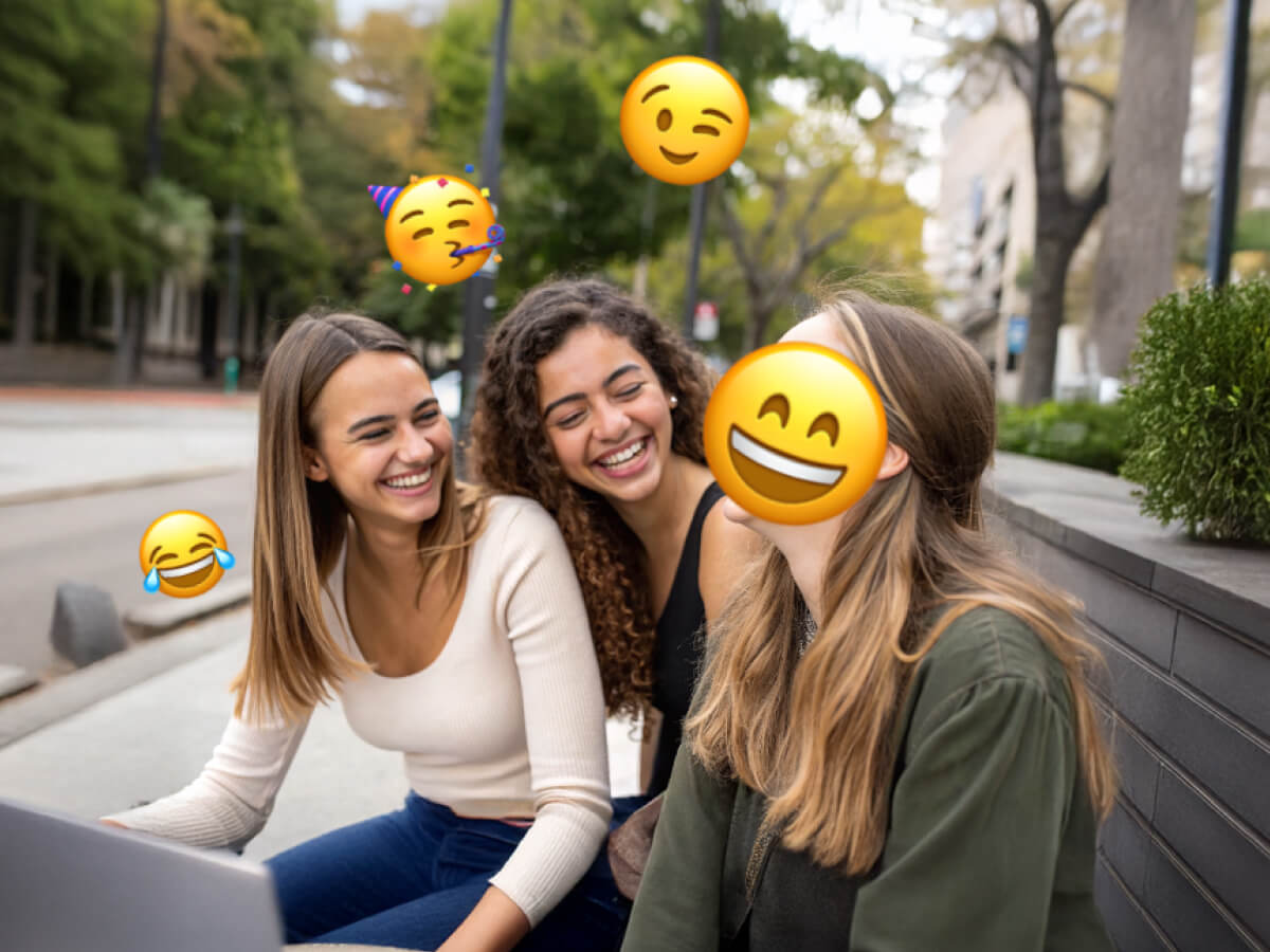 Image Extender 
 Uncrop Image 