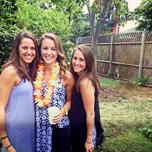 remove people from photos - Delete Photobombers from Group Pictures after