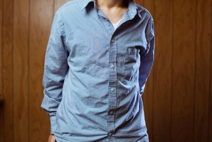 Remove Wrinkles Photo Online Free - BeautyPlus Clothing - Before