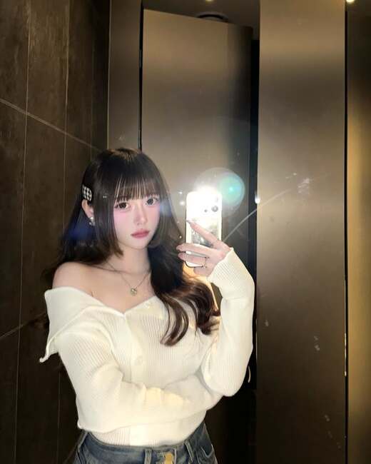 chụp ảnh trước gương đèn flash-Kết quả chỉnh ảnh với template gương-trước