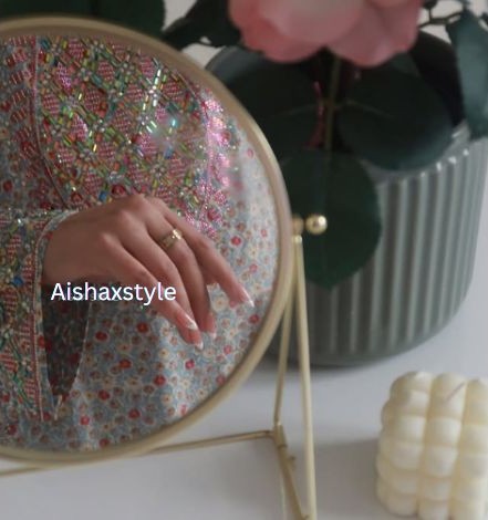 Top 8 Watermark Remover - Fotor - Before