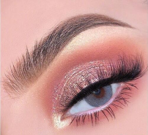 Unrecognizable Makeup-eyes