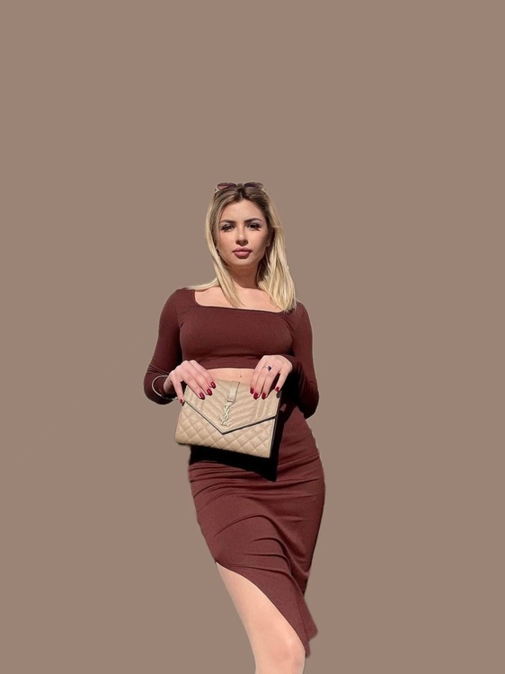 penghapus AI latar belakang